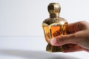 Symbolika i znaczenie perfum